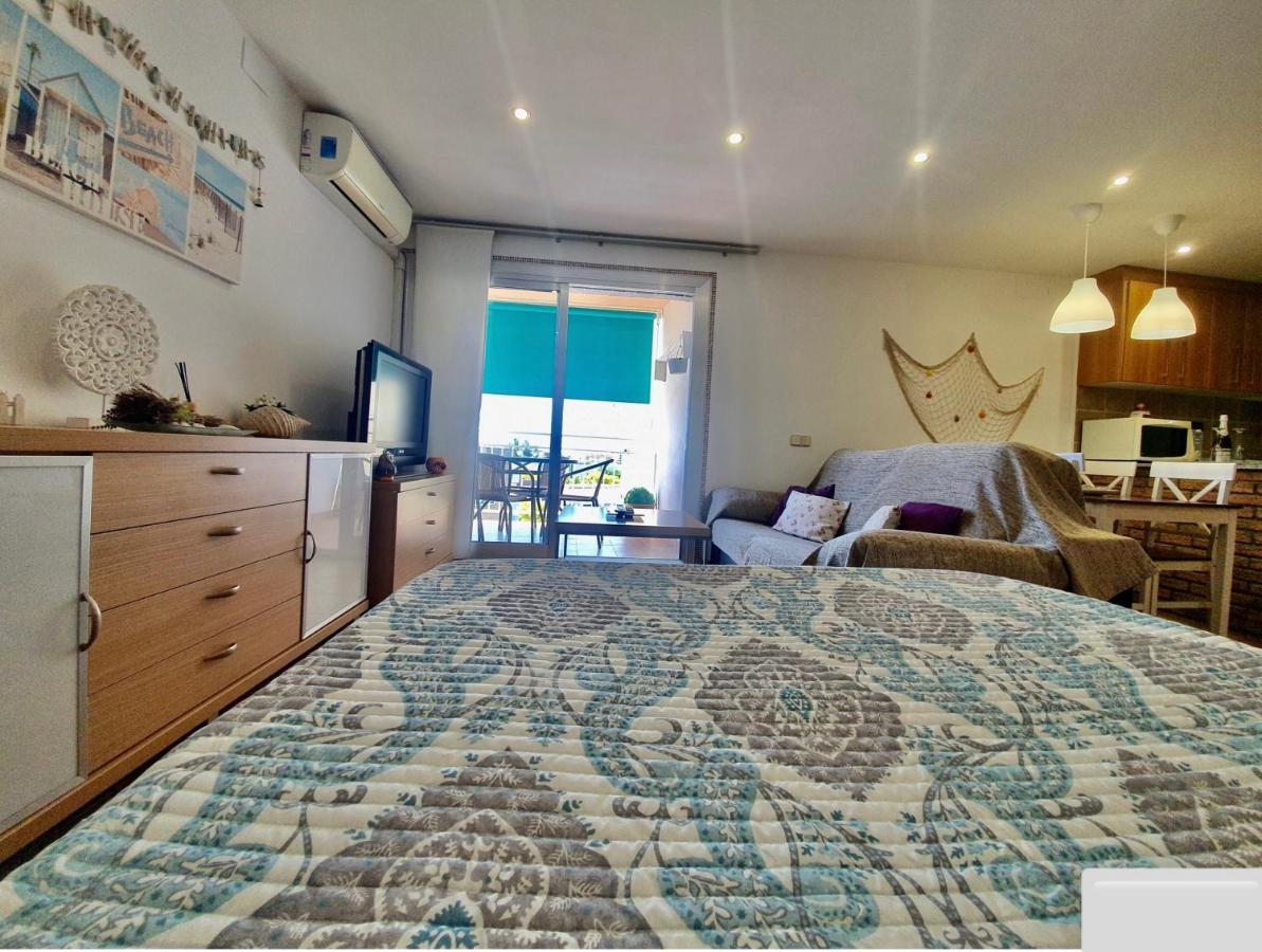 Apartamento Acogedor Cerca De Port Aventura サロウ エクステリア 写真
